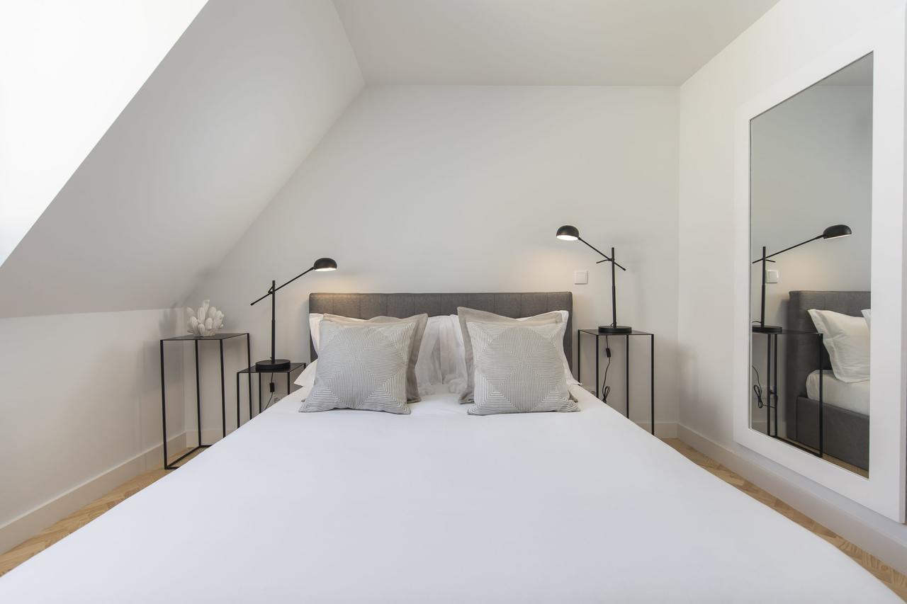 Lovelystay - Penthouse On The Tagus In Alfama Lisbon Exterior photo